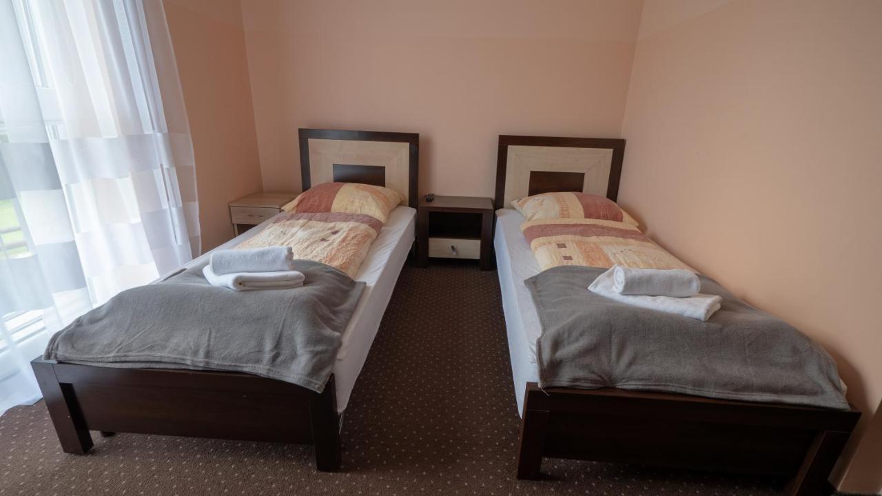 Osrodek Rekreacyjno - Wypoczynkowy Beskidek Hotel Gilowice  Buitenkant foto