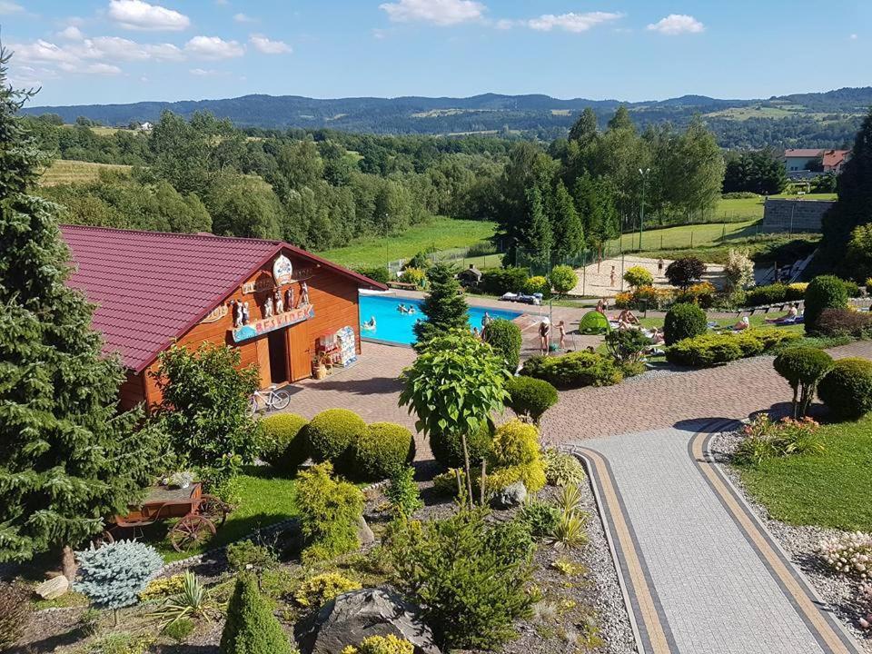 Osrodek Rekreacyjno - Wypoczynkowy Beskidek Hotel Gilowice  Buitenkant foto